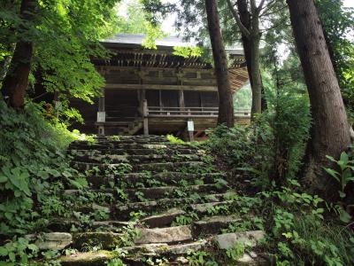 驚異の木造懸造り　～小菅神社奥社～