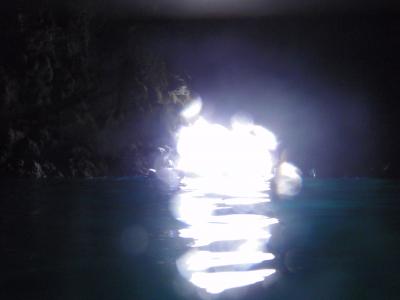 沖縄-青の洞窟