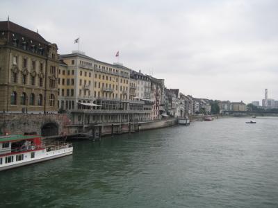 スイス旅行★鉄道の旅★2日目~チューリッヒからバーゼル経由、インターラーケンへ