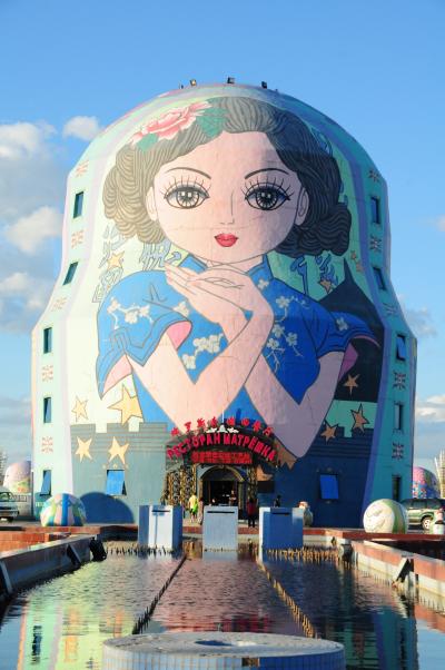 内蒙古夏旅05★満洲里★世界最大のマトリョーシカがある「套娃広場」