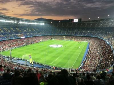 バルセロナでサッカー観戦、ＦＣバルセロナ対イタリアのＡＣミランを見に行きました・・・