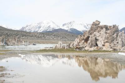 加州ドライブの旅ー１４　奇岩の「モノ湖」へ