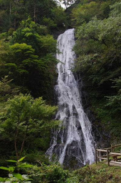 小鹿野町・皆野町の滝と周辺を観光