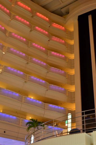 めんそーれ沖縄②　～斎場御嶽（せーふぁうたき）と南部カフェ・他～