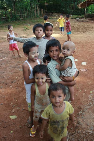 夏休み！ミャンマー旅行記（ヤンゴン／チャイティーヨ）　2011