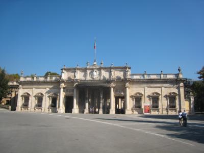 イタリアの高級保養地モンティカティーニ・テルメ