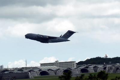 ５１．２０１１年夏休み８泊９日の国内旅行　道の駅かでなの昼食