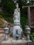なでしこでジャパンで一躍有名になった隣町の熊野町にナント！名水と磨崖仏が！！