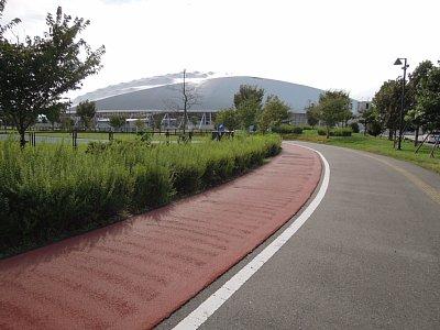ジョギング・ウォーキングコースが人気の熊谷スポーツ文化公園
