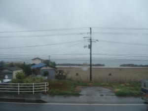 乗り継いで乗り継いで地元へ 