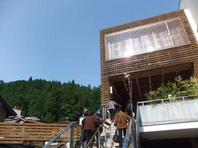 12水曜午後湯快リゾート下呂彩朝楽別館　平日も客の多さ