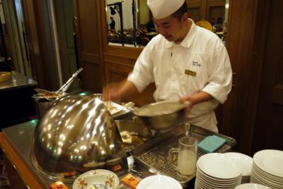 ０４．秋の山中湖１泊旅行　エクシブ山中湖　バイキングの夕食その１