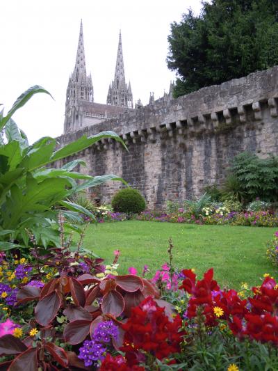 ブルターニュの旅　　サン・コランタン大聖堂、ブルターニュ博物館　　Quimper(カンペール)