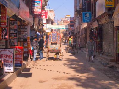 ネパール　カトマンズ　旅行者用病院で点滴と駆け足カトマンズ散策　アジア周遊158日（14）