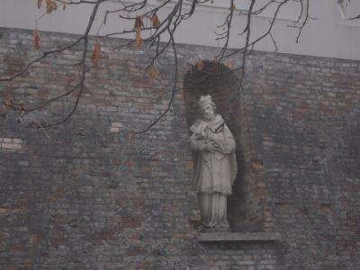 ☆クリスマスシーズンの中央ヨーロッパ☆ 3日目 ドナウベント地方&パンノンハルマ&ウィーンへ