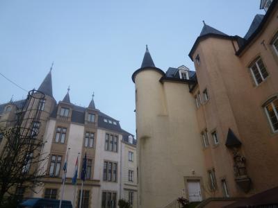 初冬ルクセンブルクのグルメな旅♪　Ｖｏｌ８（第２日目朝）　☆世界遺産ルクセンブルク旧市街の幻想的な朝を楽しむ♪