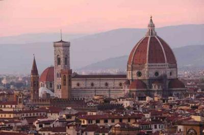 イタリアの美しき町をゆく