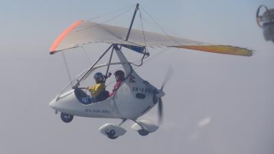 マウンテンフライト　（ポカラ）