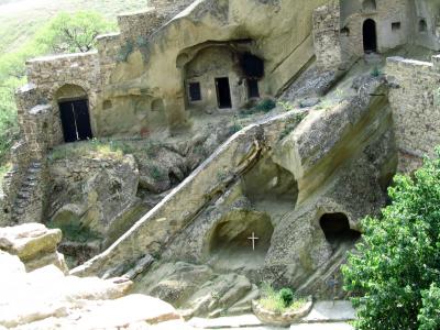 2011年コーカサス３カ国旅行第８日目（１）洞窟僧院がある、グルジアの名高い巡礼地であるデヴィド・ガレジャ修道院