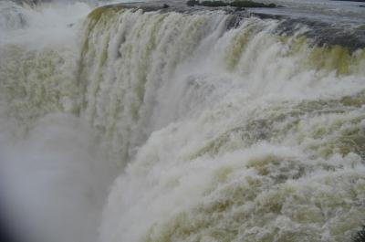 二度目の南米旅行はイグアスの滝観光・「悪魔の喉笛」編