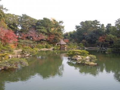 ステキ！広島の縮景園と県民美術館