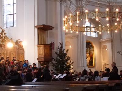 ニュルンベルクとバンベルクのクリスマス旅♪　Ｖｏｌ１１（第２日目午前）　☆世界遺産バンベルクの教会「St.Stephan」でクリスマスミサのリハーサルを楽しむ♪