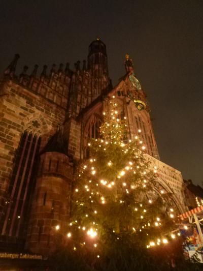 ニュルンベルクとバンベルクのクリスマス旅♪　Ｖｏｌ１５（第２日目夜）　☆ニュルンベルクの美しい夜景のクリスマスマーケットを楽しむ♪