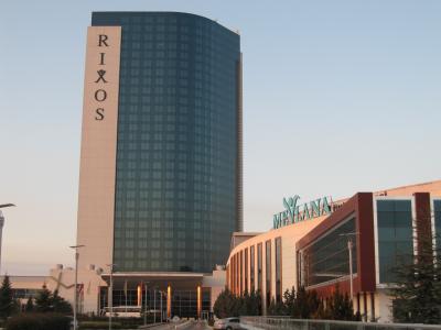 何もかもゴージャス・・・・・・・・・テレビ以外はｗ　【RIXOS　HOTEL】