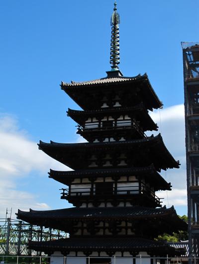 西ノ京-2　薬師寺　西塔が再建されて　☆東塔の解体修理始まる