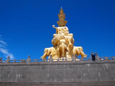 仏教の聖地・蛾眉山