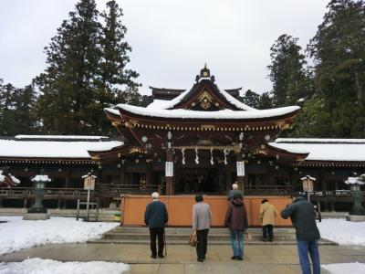 2012年　初詣は、雪の多賀大社　で帰路は彦根城付近の散策