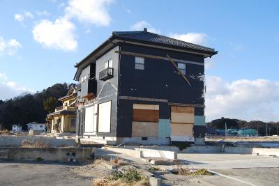 東日本震災の惨状を見る①いわき市平薄磯地区