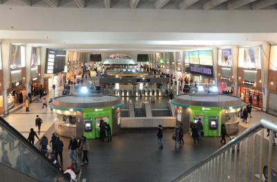 パリ(4)RER A線に乗って郊外へ