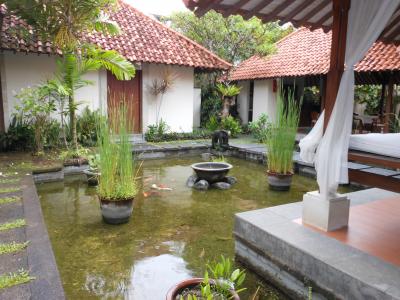 雨季のバリもまた良し！サヌール・ナタバレビラで「のほほーん」休日