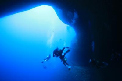 宮古島でダイビング、“ホール”に魅せられて! − 2日目