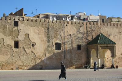 2012正月、モロッコ王国旅行記(37/49)：1月11日(3)：メクネス、エディム広場、ラバト、モハメド五世廟