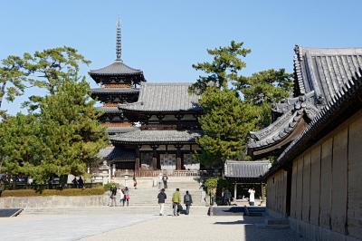 奈良県　1400年の伝統を誇る、法隆寺の景観