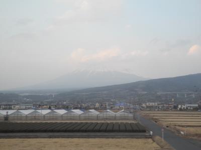 2012年02月　東海道新幹線から見る富士山