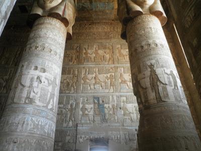 エジプト２０１０−２０１１年末年始旅行記　【６】デンデラ（ハトホル神殿）