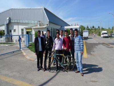 ネムルテゥーダ、自転車で行くぞぉー。