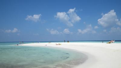 モルディブ南マーレ　エンブドゥのハウスリーフ（コーラルガーデン）でのシュノーケリング　最高に綺麗なサンゴ礁と白砂の砂洲　Snorkeling Paradise!!