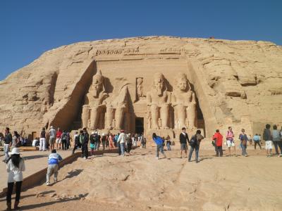 エジプト２０１０−２０１１年末年始旅行記　【１０】アブシンベル