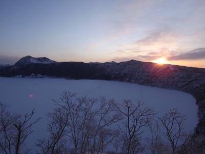 厳冬期北海道の楽しみ　その４：凍る湖を見る【摩周湖】