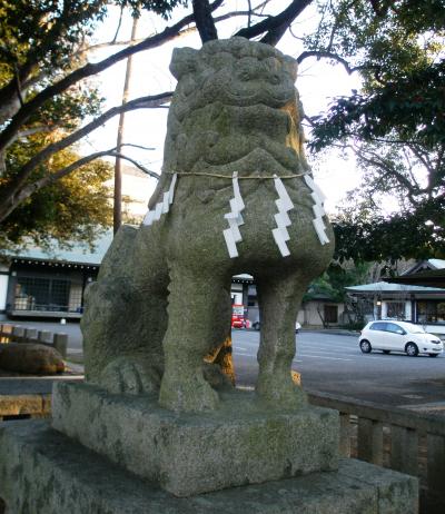 讃岐宮香川県護国神社　狛犬改め