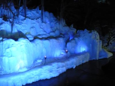 雪見の温泉と小さな灯（あかり）たちーその１・湯西川温泉ー　（完成）