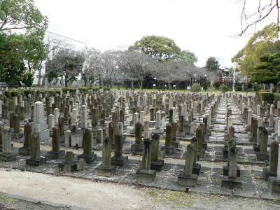 日本の旅　関西を歩く　大阪, 大阪市天王寺区の真田山陸軍墓地周辺