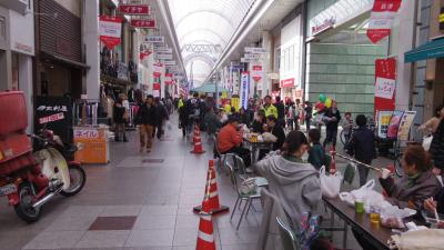 土佐のおきゃくレポ　1-3　お昼時、帯屋町商店街で日本一の大おきゃく始動
