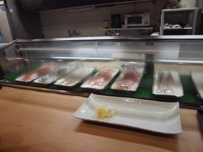 横浜八景島シーパラダイス　柴漁港近くの　すし処かねへいさん　で美味しいお寿司をいただきました　２０１２年２月