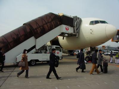 番外編　あなたが、この写真から１０秒以内でおかしな所を見つけられたら　かなりの飛行機マニアです!!