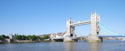 パリ・ロンドン紀行（9)　♪ロンドン橋上がったぁ～、上がったぁ～　華麗なる跳ね橋タワーブリッジを飽かず眺むる